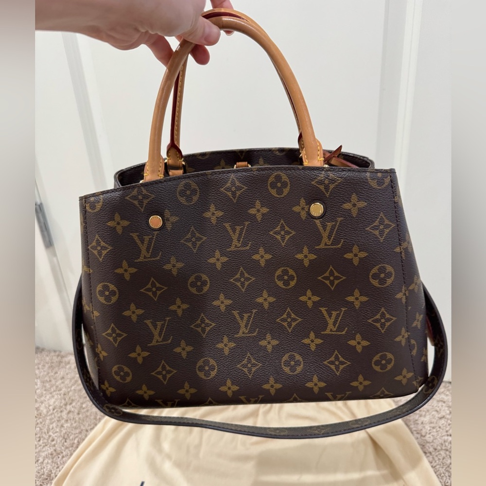 Louis Vuitton Montaigne MM Monogram Canvas Bag